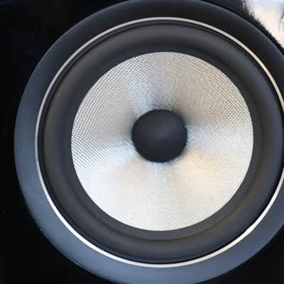 Bowers & Wilkins 705 S2 Gloss Black Bookshelf Speaker Pair image 11