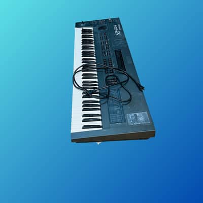 Roland Super JX-10 76-Key Polyphonic Synthesizer image 3