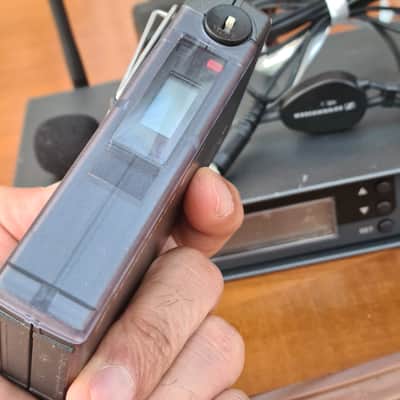 Sennheiser Diversity Reciver IM100+Transmitter ew100+Headmic me3 image 11