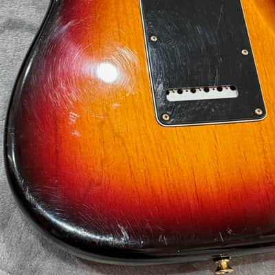 Fender Stevie Ray Vaughan Stratocaster – 3-Color Sunburst – Made in USA image 13