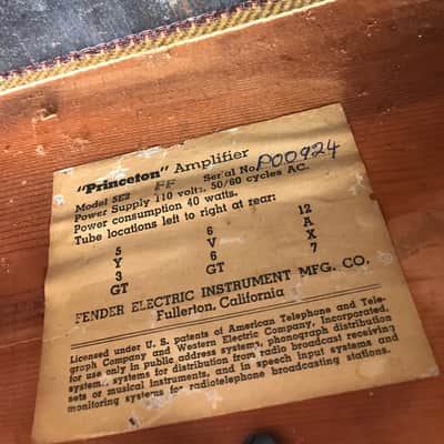 Fender Princeton 5E2 Narrow Panel 4-Watt 1x8" Guitar Combo 1955 - 1956 - Tweed image 3