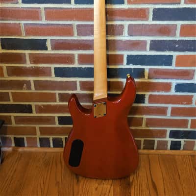 1992-vintage USA-made Peavey Palaedium bass guitar image 3