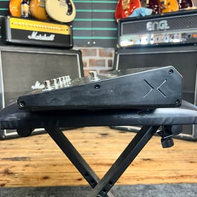 Line 6 Helix Rack Unit w/Helix Control Footswitch & SP1-L6 Expression Pedal image 10