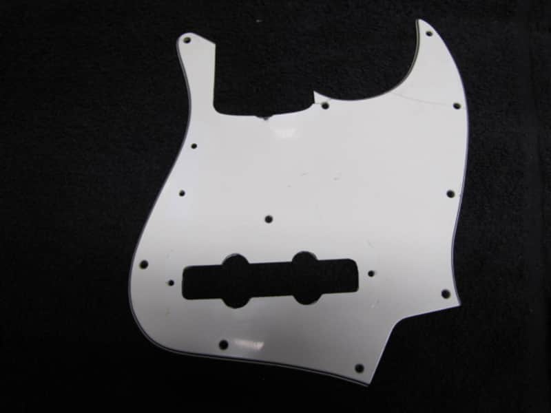 Fender Jazz Bass Pickguard 1974 - White image 1