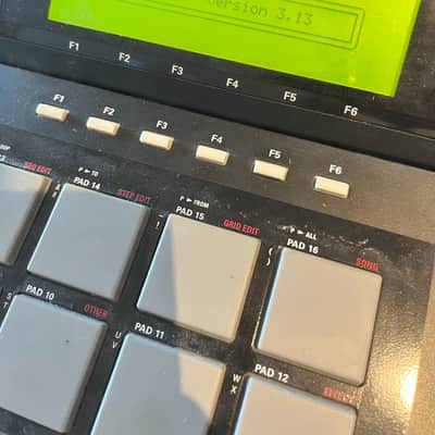 Akai MPC2500 Music Production Center 2005 - 2013 - Black image 5