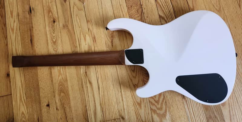 Harley Benton Dullahan Headless Guitar | Shell Pink | Reverb