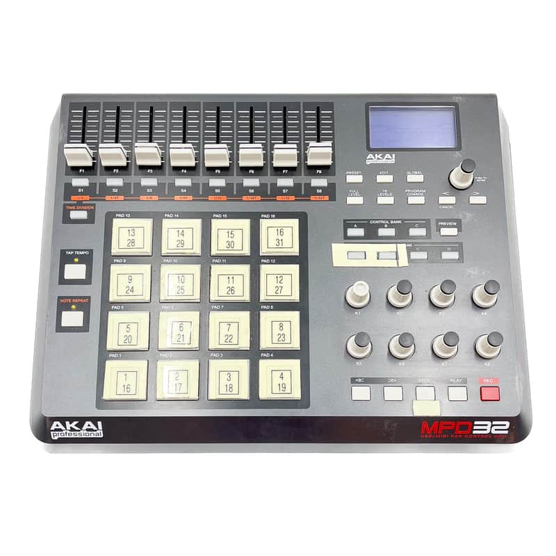AKAI MPD 32 USB/MIDI Control Unit Owned by Muse image 1