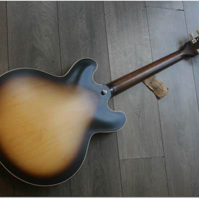 GIBSON "ES-335 Satin, Vintage Sunburst" 3, 55 kilograms, Hardcase and Papers image 7