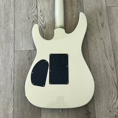 Dean Vinman Vinnie Moore 2020 - Metallic Silver image 7