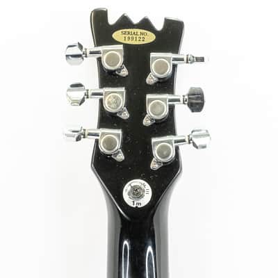 Mini Mosrite of Century Guitar with Built-In Amplifier – Sunburst w/ Gigbag image 6