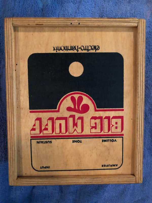 Electro-Harmonix V9 big muff