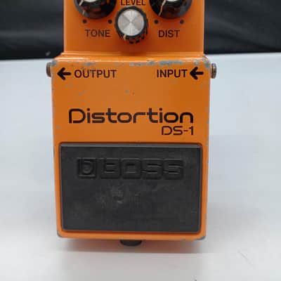 Boss DS-1 Distortion Guitar Effects Pedal Used image 2