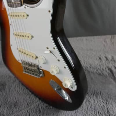 Fender Stratocaster 95-96 - Sunburst Japan image 12