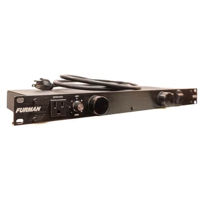 Furman M-8Lx Merit X Series 8-Outlet Power Conditioner / Surge Protector – Rack Lights – 1U image 2