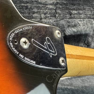 1977 Fender - Stratocaster - Sunburst - ID 5971 image 19