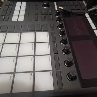 Native Instruments Maschine MKIII Black image 3