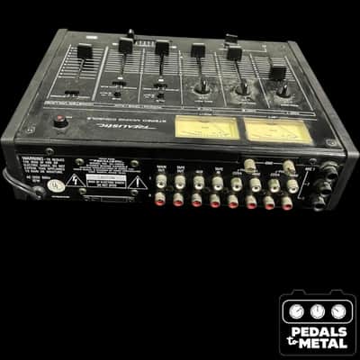 Realistic Stereo Mixing Console - Black - X173 image 3
