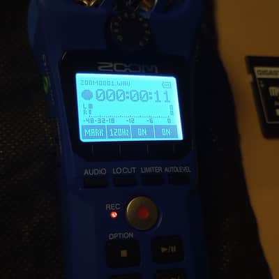 Zoom H1n Handy Recorder + Micro SD + Batteries, Like New image 9