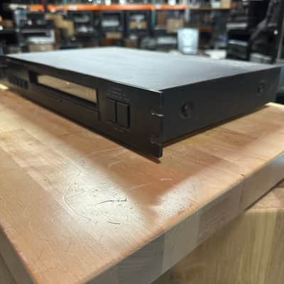 The Nikko Gamma 20 Vintage Digital FM Stereo Tuner image 3