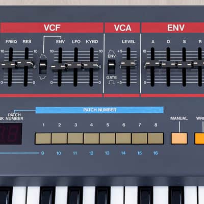 1985 Roland Juno-106 Vintage Analog Synthesizer, Serviced 120v w/ Carry Case image 7