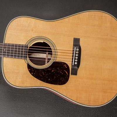 Martin New for 2025 HD-28E w/LR Baggs Anthem Left Hand- Gloss Natural image 1