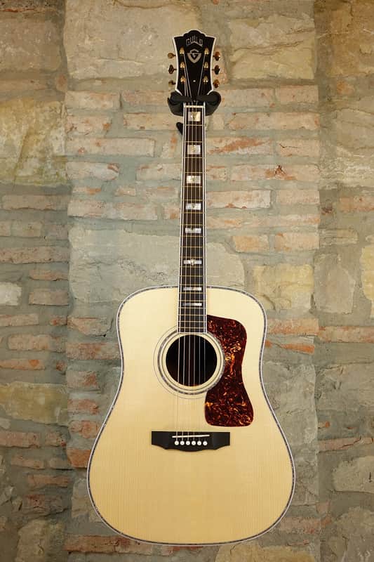 GUILD CUSTOM SHOP GSR Special Run 2023 - D-55 70th Anniversary Madagascar Dreadnought - n.64 di 70 Pezzi al Mondo image 1