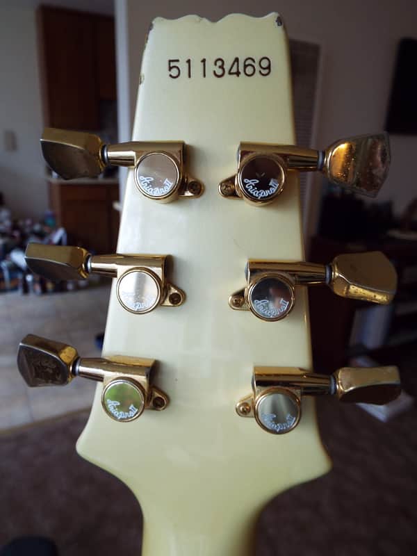 Aria Pro II PE Supra 1985, aged pearl white, MIJ Japan, Kahler