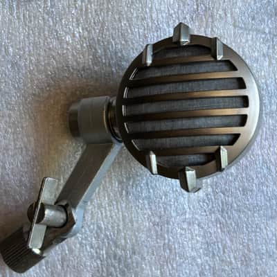 Nady VHM-7 Bushman Torpedo Vocal & Harmonica Microphone 2,000’s - Bright Chrome image 3