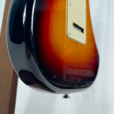 Fender USA Standard Stratocaster W/ OHSC 2008 - 3 Color Sunburst image 12