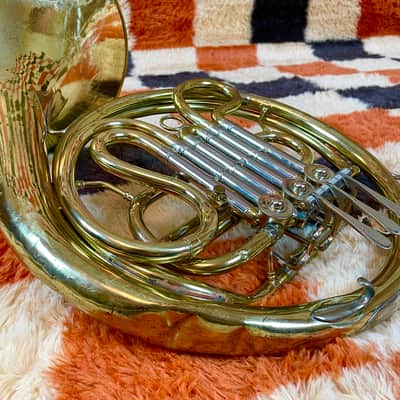 Used York Single French Horn 3 Valve F Key With Case And Mouthpiece (See Video) image 12