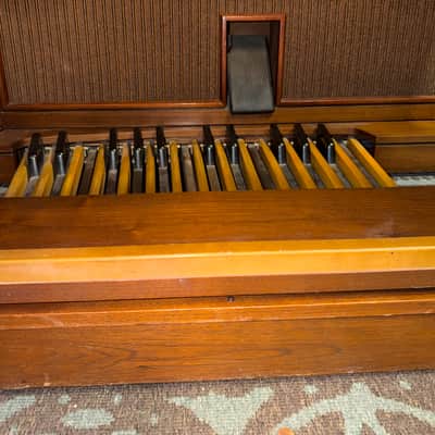 Yamaha Electone FX-20 Organ (Late 1980s–Early 1990s) – Brown image 10