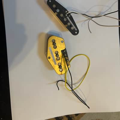 Squier Classic vibe telecaster - Gold neck- alnico 5 image 2