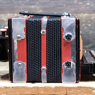 Gagné & Frère 1-Row 2-Bass 10-Treble Button "D" Red & Black Diatonic Accordion w/Case image 3