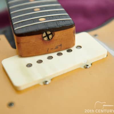 Fender Jazzmaster 1959 - Sunburst with Gold Anodized Pickguard image 16