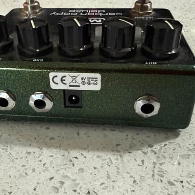 MXR Carbon Copy Deluxe Analog Delay Guitar Effects Pedal – Green Sparkle – Tap Tempo / Modulation image 4