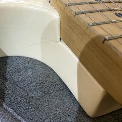 1980s Kramer 100 Series 610 Gloss White Finish Electric Guitar with Aftermarket Neck image 10