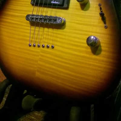 Jackson JS32RT Tobacco Sunburst Reverse Headstock Alder Body Quilted Top Transparent Finish w/ Strap image 3