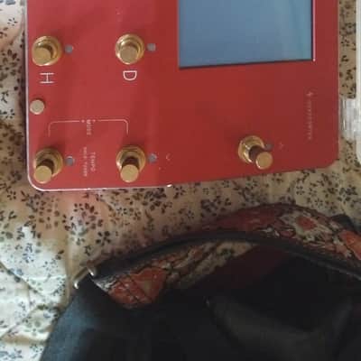 Neural DSP Quad Cortex LIMITED EDITION RED & GOLD image 2