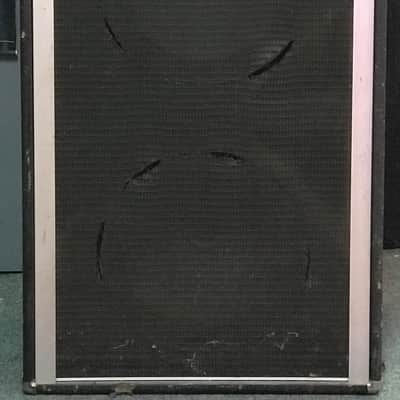 Peavey 2x15" Vintage Bass Guitar Cab - Black image 1