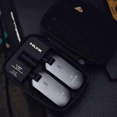 NUX C-5RC 5.8GHz Wireless Guitar System for Active or Passive Pickup Guitar image 3