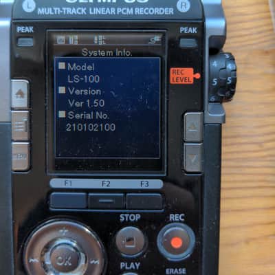 Olympus LS-100 PCM Handheld Portable Multi-Track Field Recorder similar to Tascam DR-100 image 7