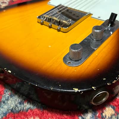 Fender Custom Shop ’60s Duo Tone LTD Abigail Ybarra pickups Relic Telecaster 2012 Sunburst image 6