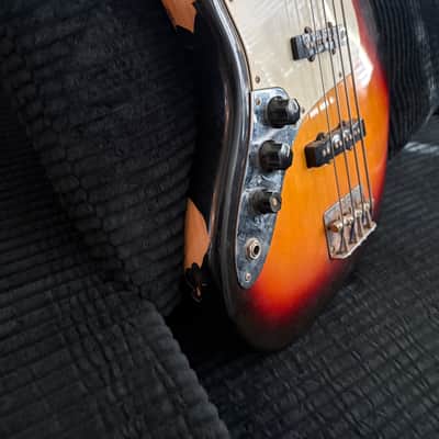 MIM Fender Standard Jazz Bass Left-Handed with Rosewood Fretboard 1998 - 2008 - Brown Sunburst image 2