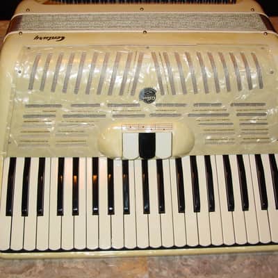 Century by Atlas Accordion image 1