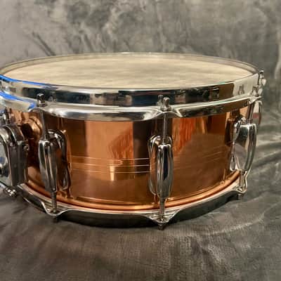 Slingerland- 5x14" Sound King, Lacquered Brass, 10-Lug Snare Drum 1980s image 2