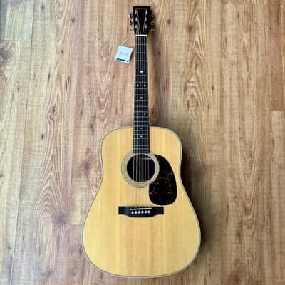 Martin Standard Series D-28 Natural image 4
