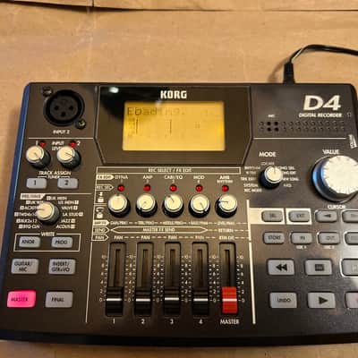 Korg D4 Digital Recorder 2010s Excellent Condition in Box with original Power Supply and Users Manual image 2