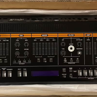 Roland Jupiter-X Top Panel