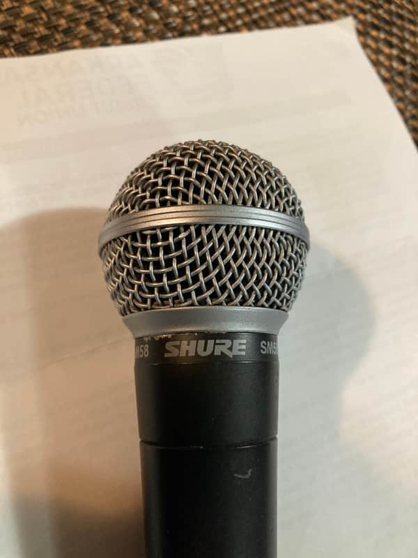 Pre-Loved Shure SM58 Microphone image 1