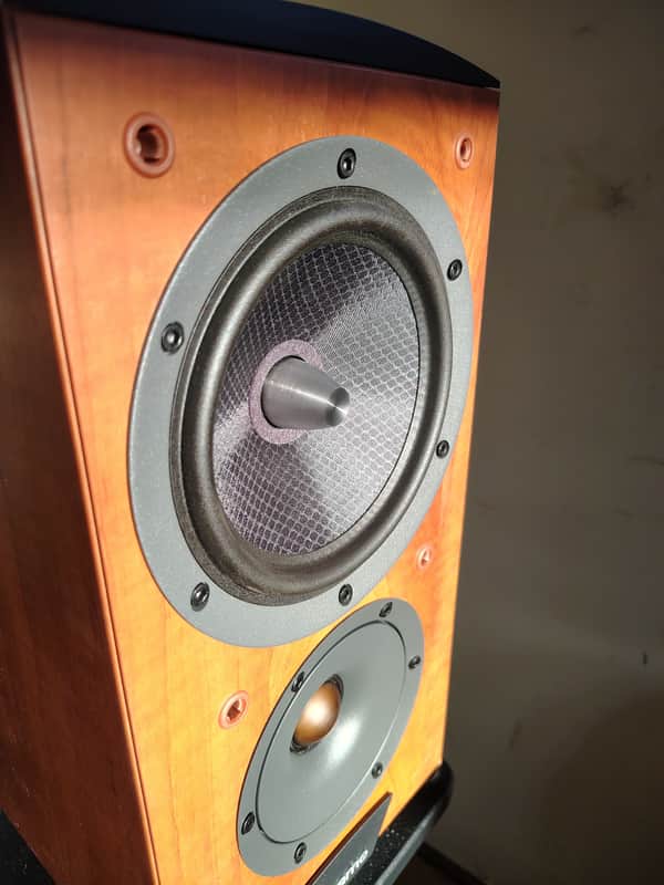 Jamo C603 bookshelf speakers (Original Jamo)